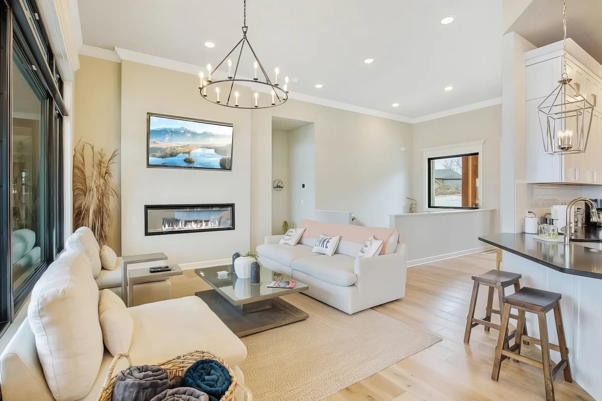 Wander Osage Beach Channel - Image 5