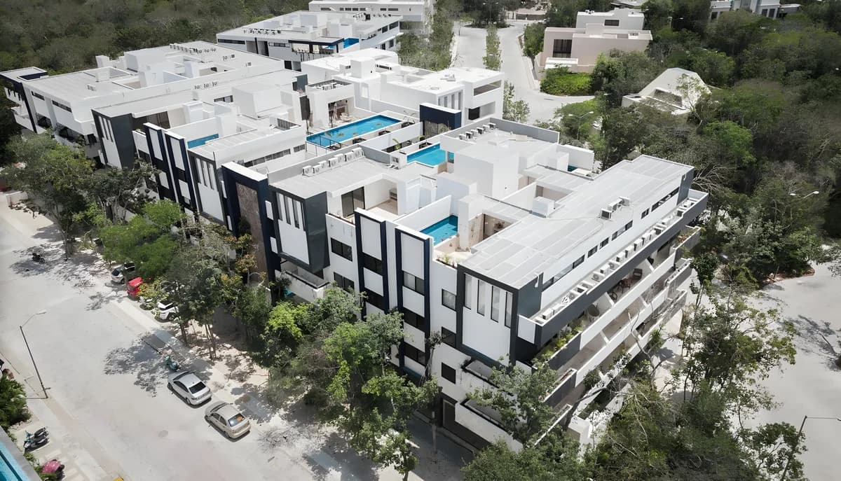 Wander Tulum Jade Retreat