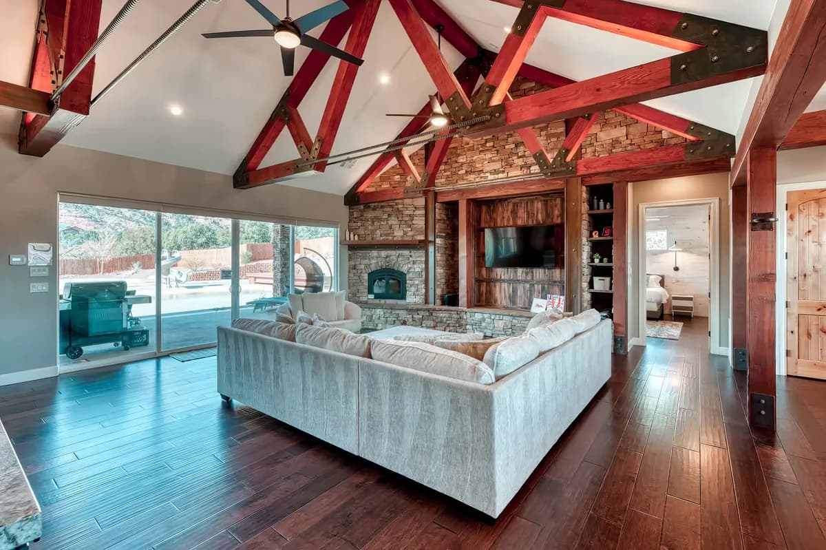 Wander Kanab Vermilion - Image 4