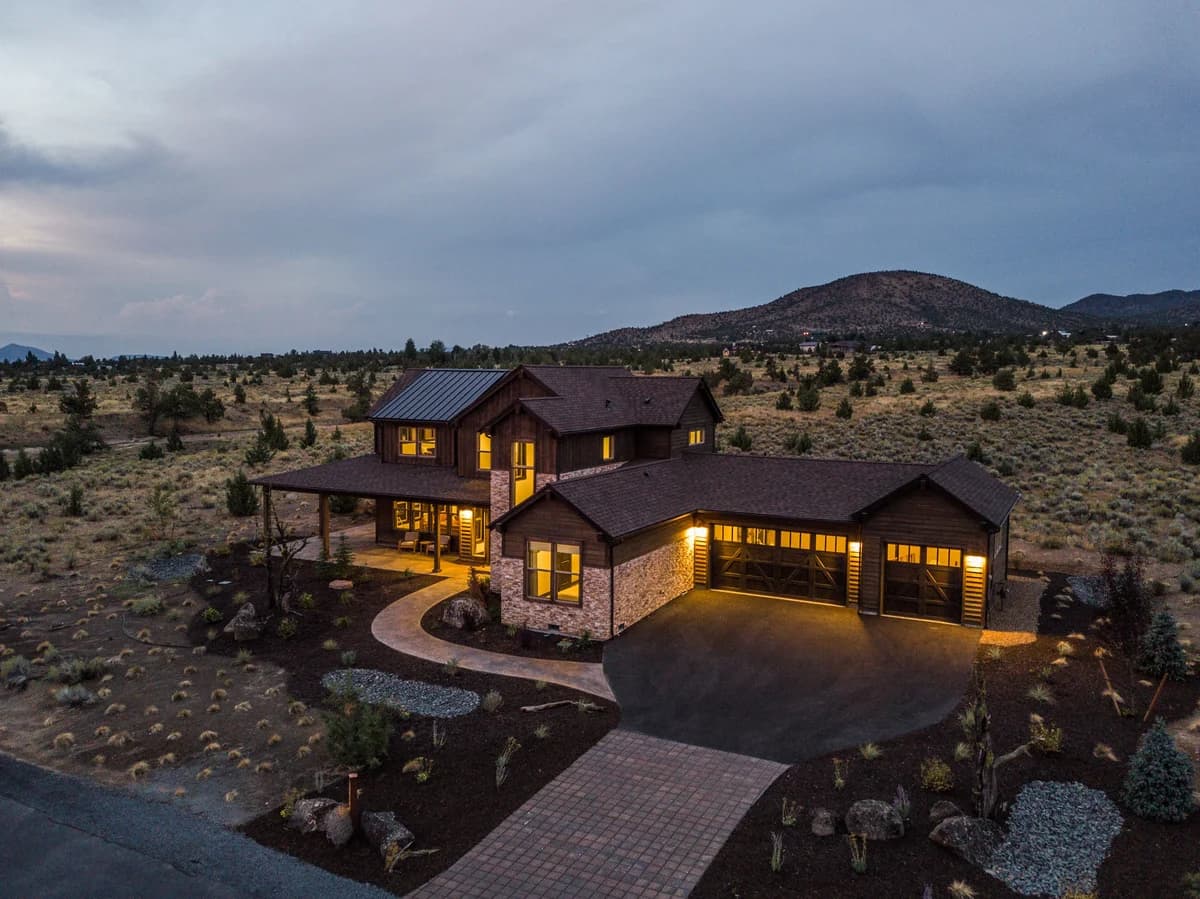 Wander Powell Butte Pines - Image 5