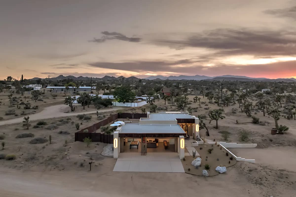 Wander High Desert Hillside - Image 5