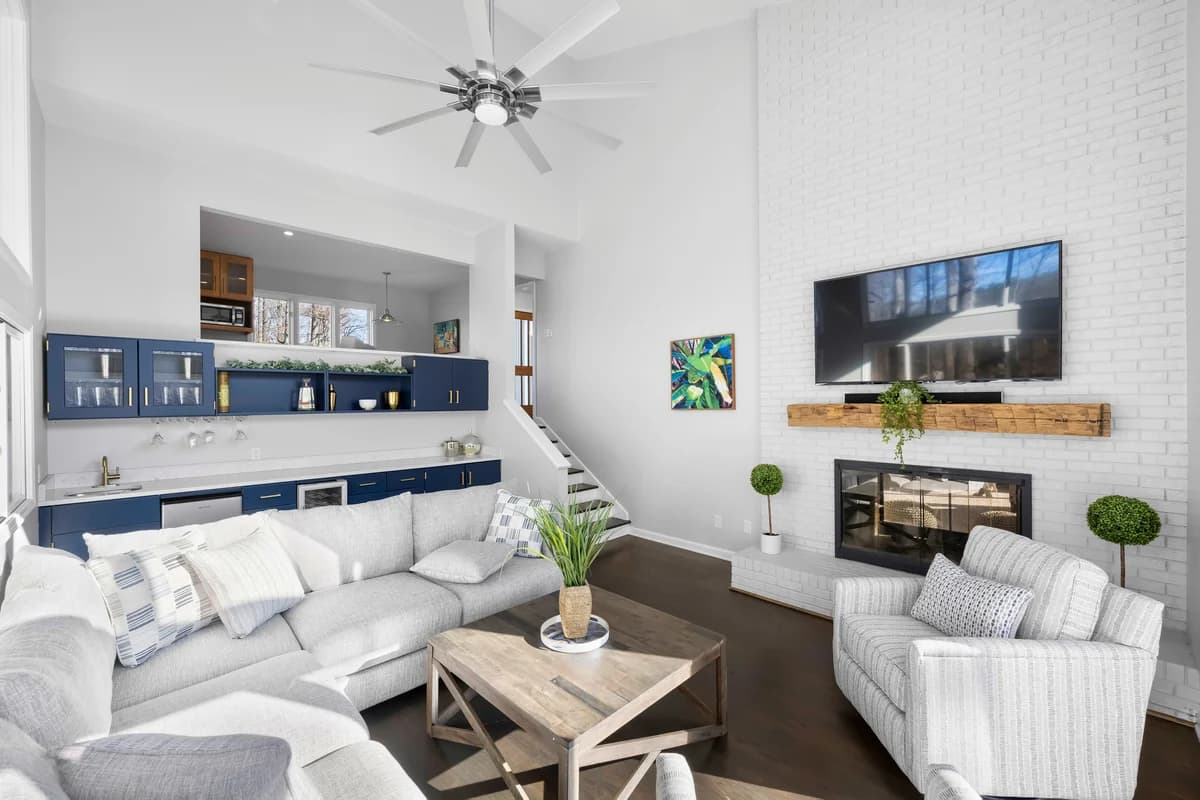 Wander Mooresville Harbor - Image 4