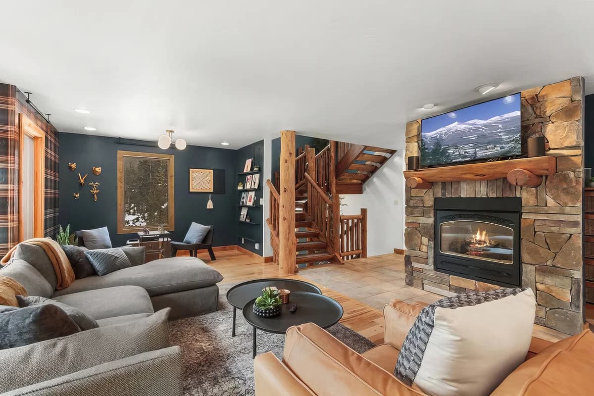 Wander Breckenridge Sanctuary - Image 5