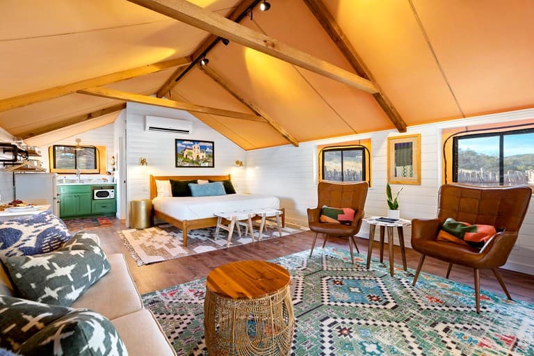 Beautiful Glamping Tented Cabin in Ingram, Texas, with Access to the Guadalupe River - Image 3