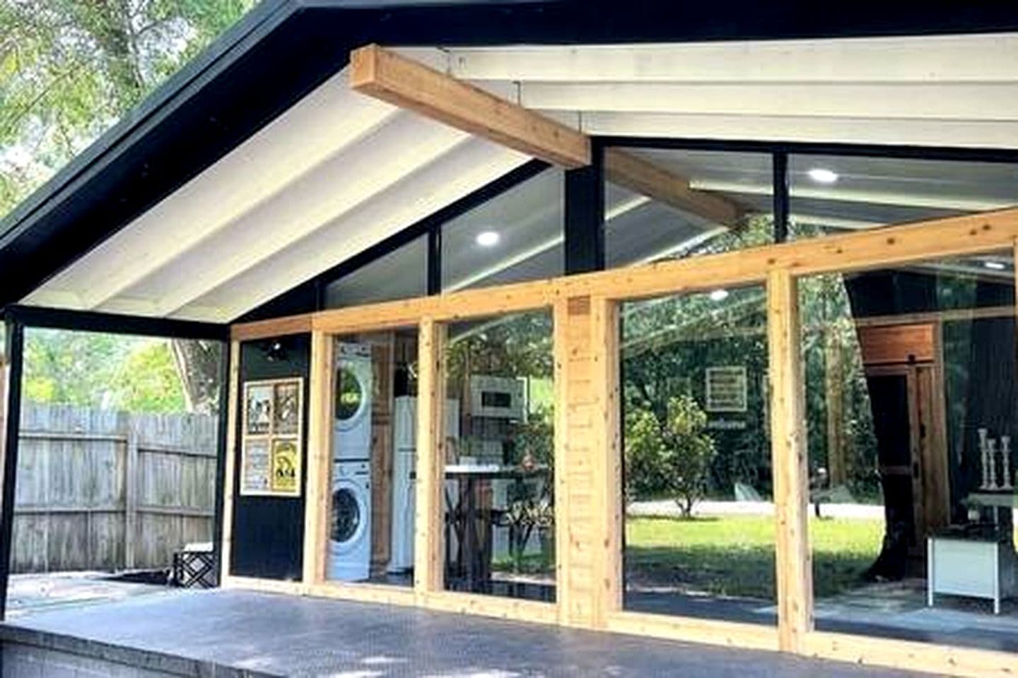 Newly Renovated Cabin Perfect for a Lake and Peaceful Retreat in Texas