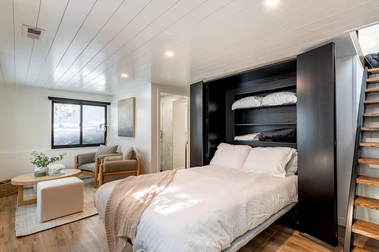 Lovely Secluded A-frame with Hot-tub in Sundance, Utah - Image 5